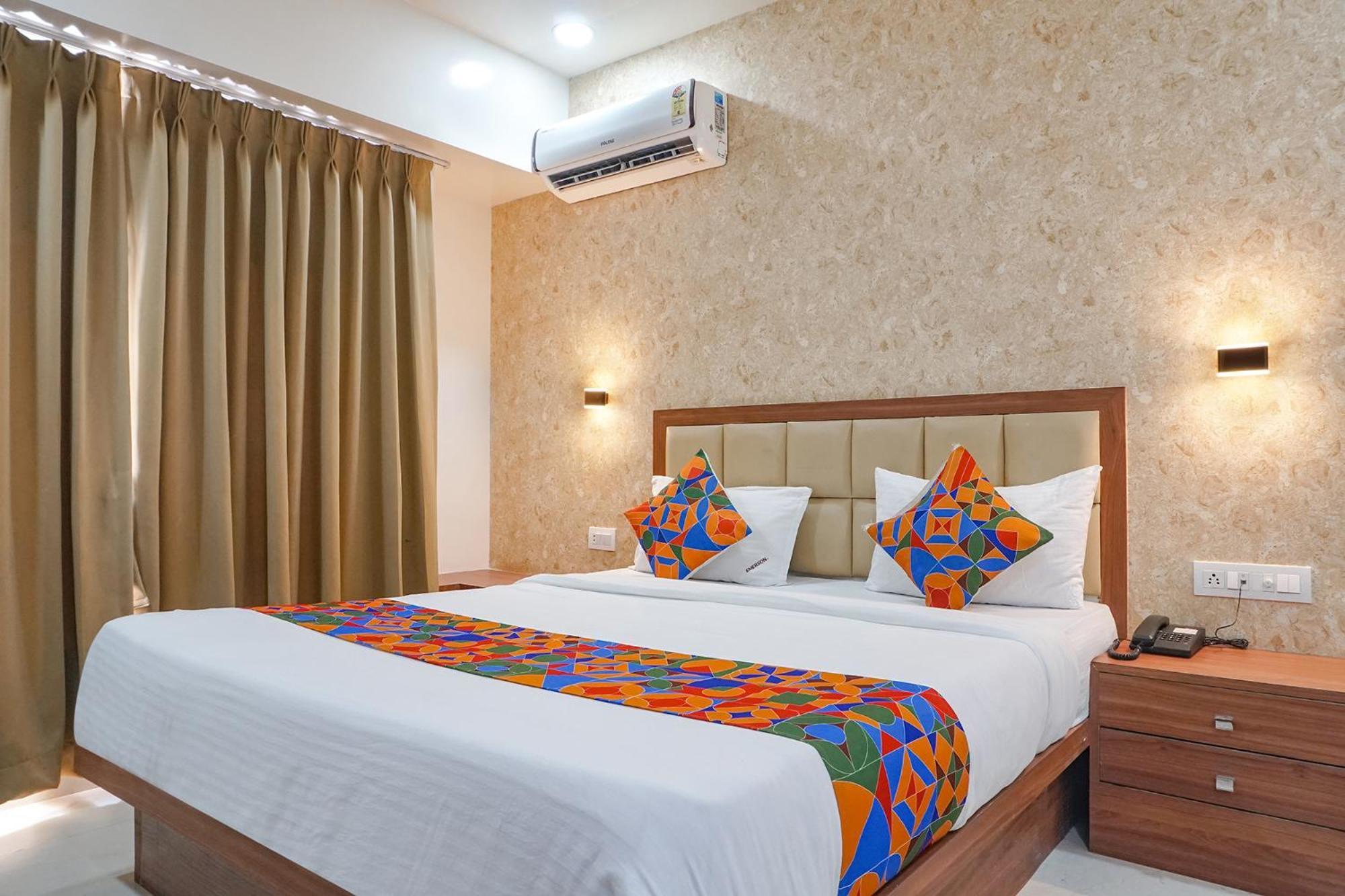 Fabhotel Emersion Residency - High Street Near Laxman Nagar, Baner Pune Exterior photo