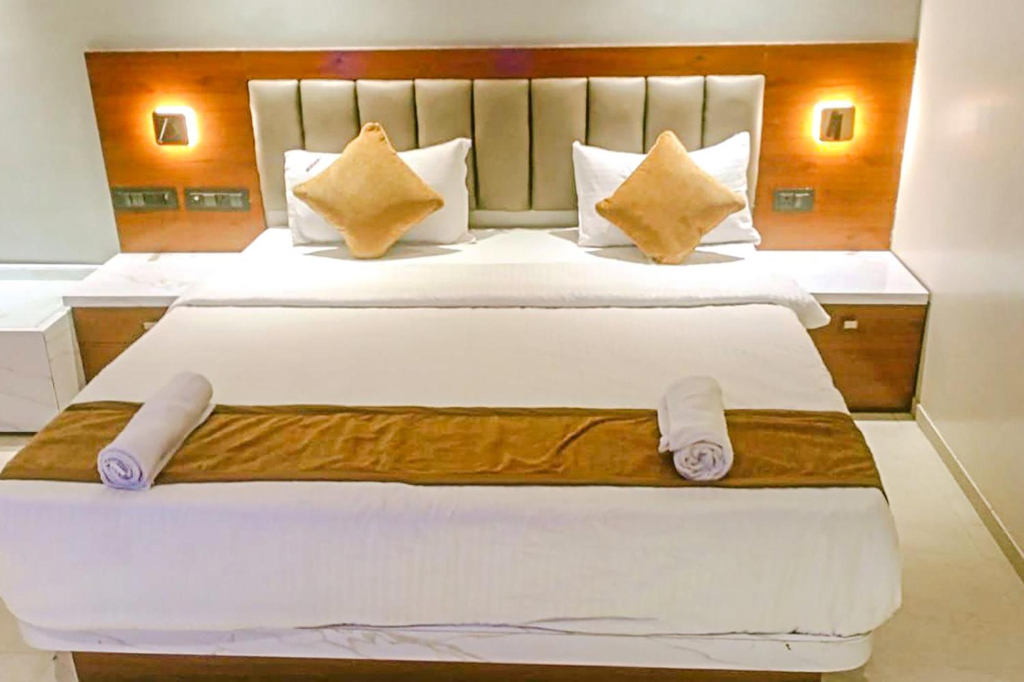 Fabhotel Emersion Residency - High Street Near Laxman Nagar, Baner Pune Exterior photo